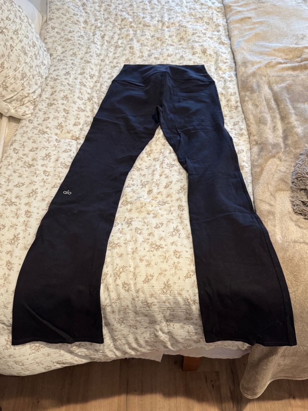 Alo Black Flared Yoga Pants - Picture 2 of 3